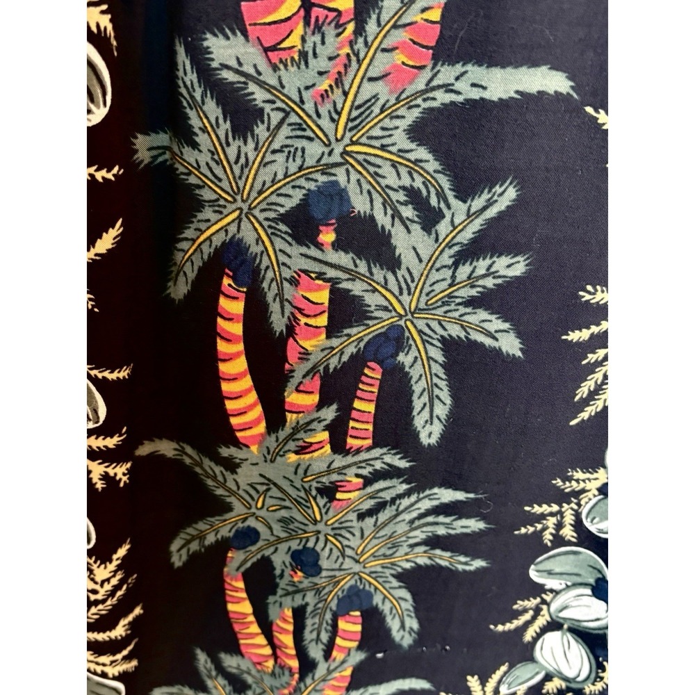 Vintage Hawaiian Camp Shirt Identical to Alton Brown Good Eats Shirt Season 1 - Picture 5 of 10
